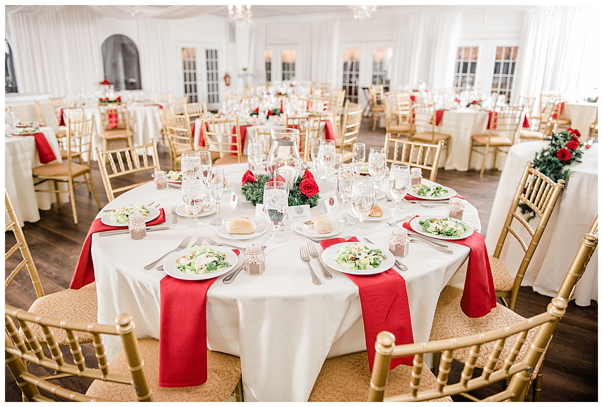 Winter wedding decor; Red wedding decor; wedding tablescape;