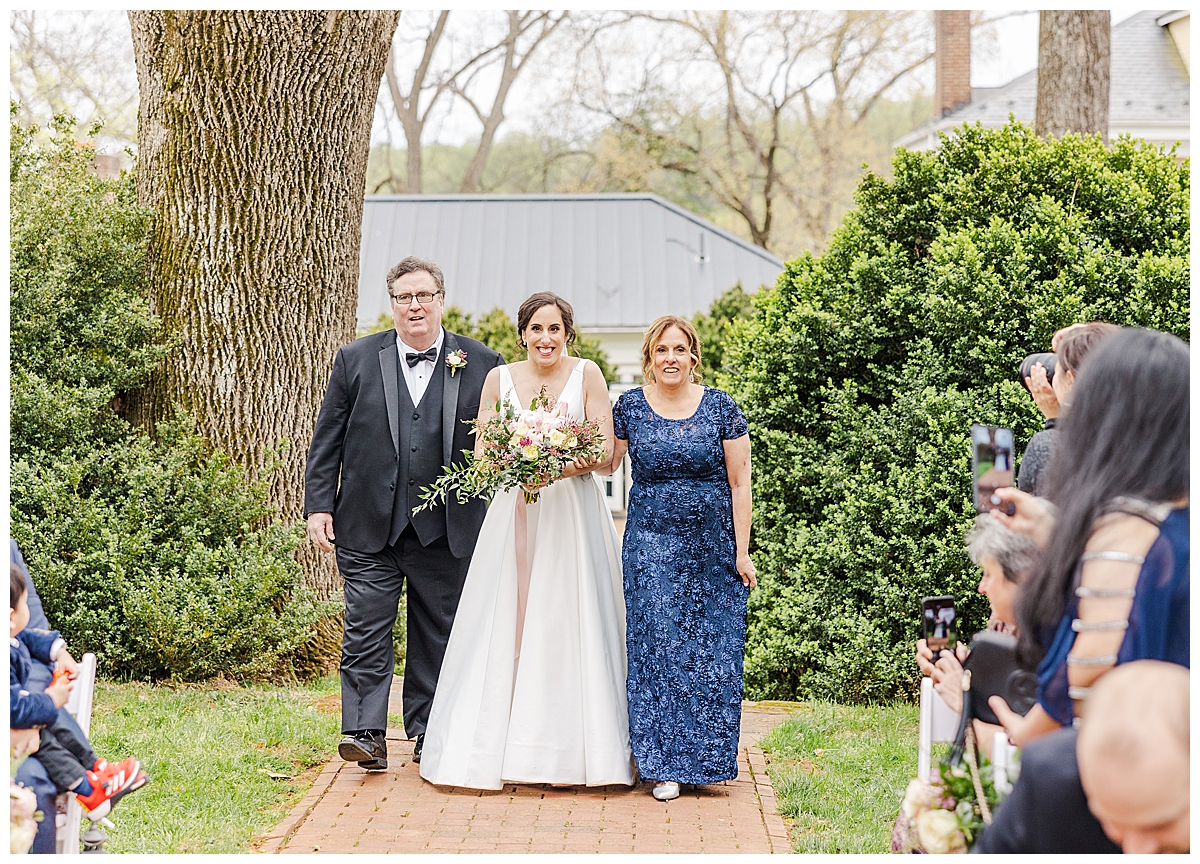 Inn at Willow Grove; Charlottesville Wedding Photographer; Brooke Danielle Photography; Virginia Weddings; Virginia Wedding Photographer; Jackie & Zac; Southern Weddings; 