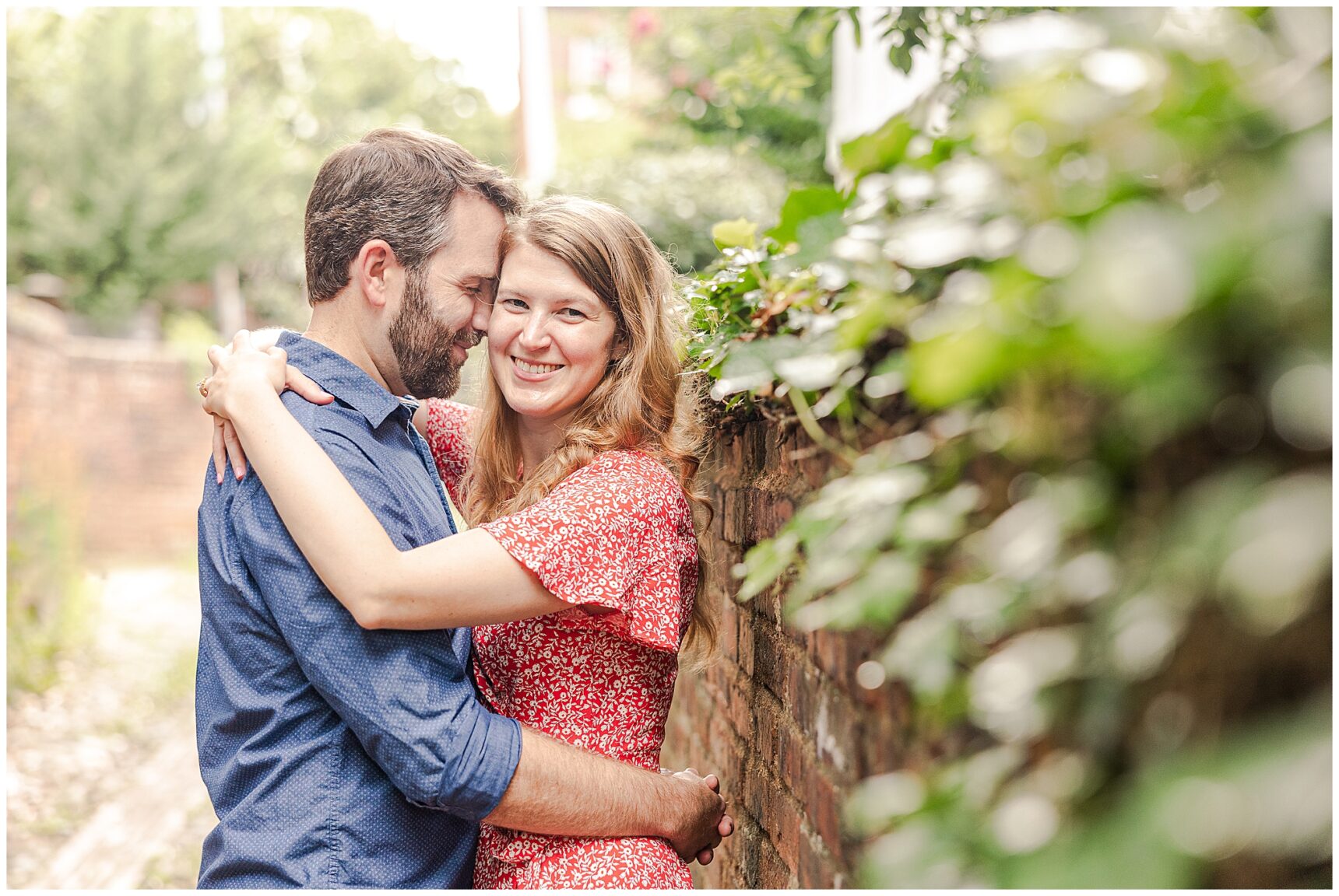 Downtown Alexandria Engagement Session; Virginia based wedding photographer; Virginia, Maryland, & DC Wedding Photographer