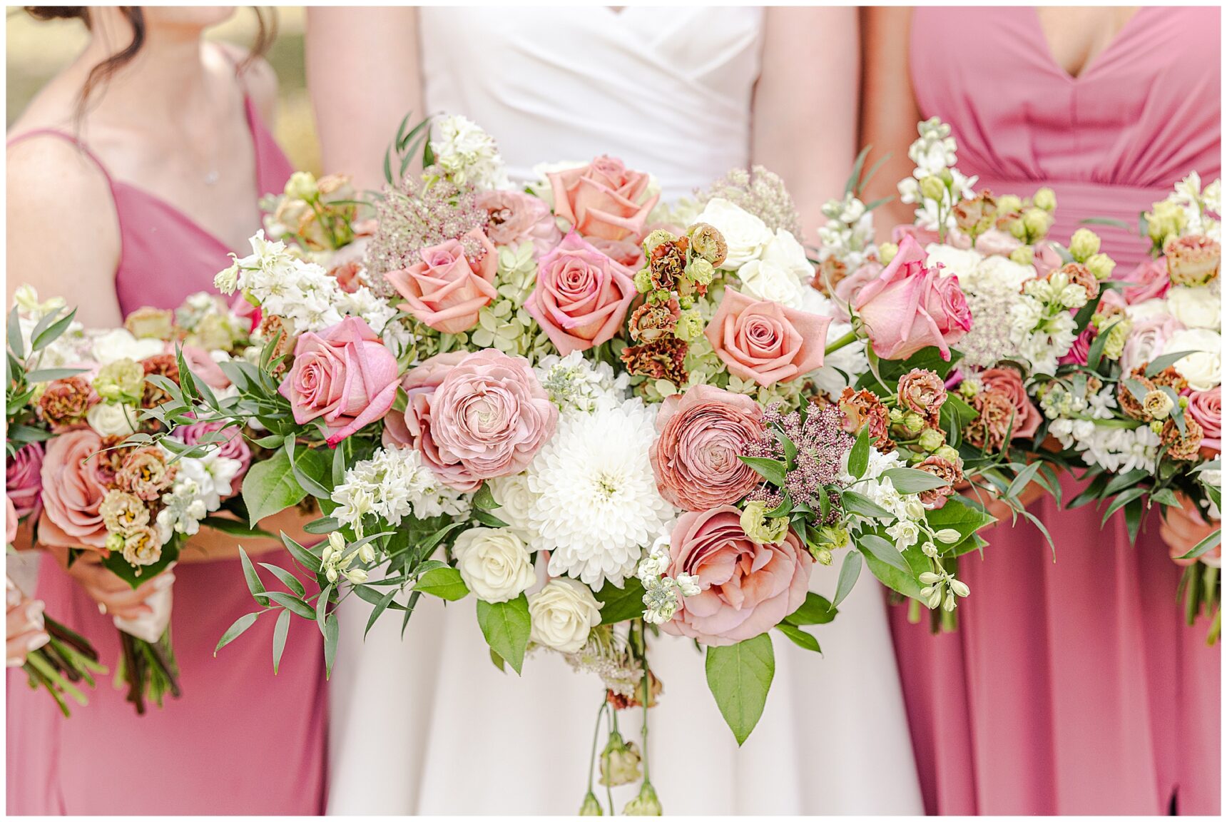 Old House Vineyards Wedding; Brooke Danielle Photography; Good Earth Flowers; Culpeper Florist;